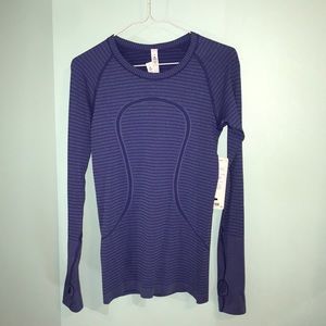 Lululemon swiftly tech LS crew stripe